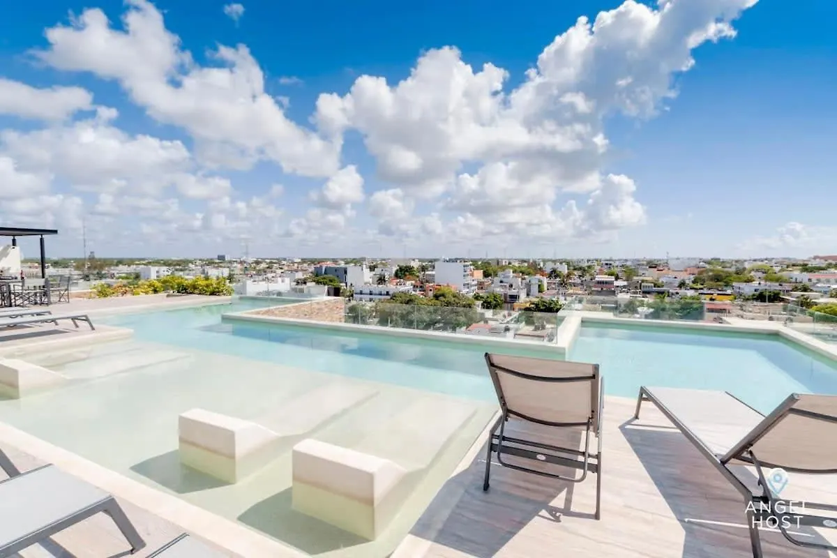 Roof Pool, Gym, Full Kitchen, 4 Blocks To 5Th Ave Villa Playa del Carmen 0*,  Mexico